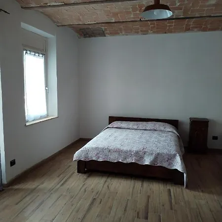 Holiday home Cascina Carlo Aie
